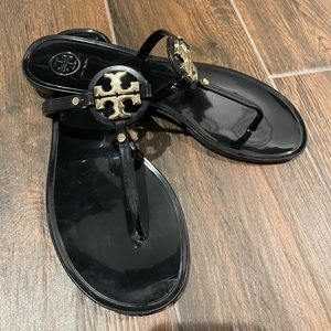 Tory Burch Mini Miller Jelly Sandal, Black, Size 9